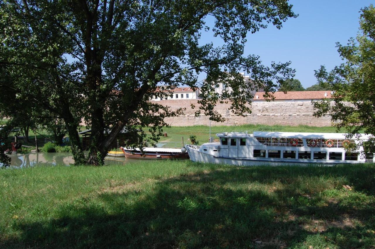 Bed&room Al Fiume Piovego Affittacamere Padova